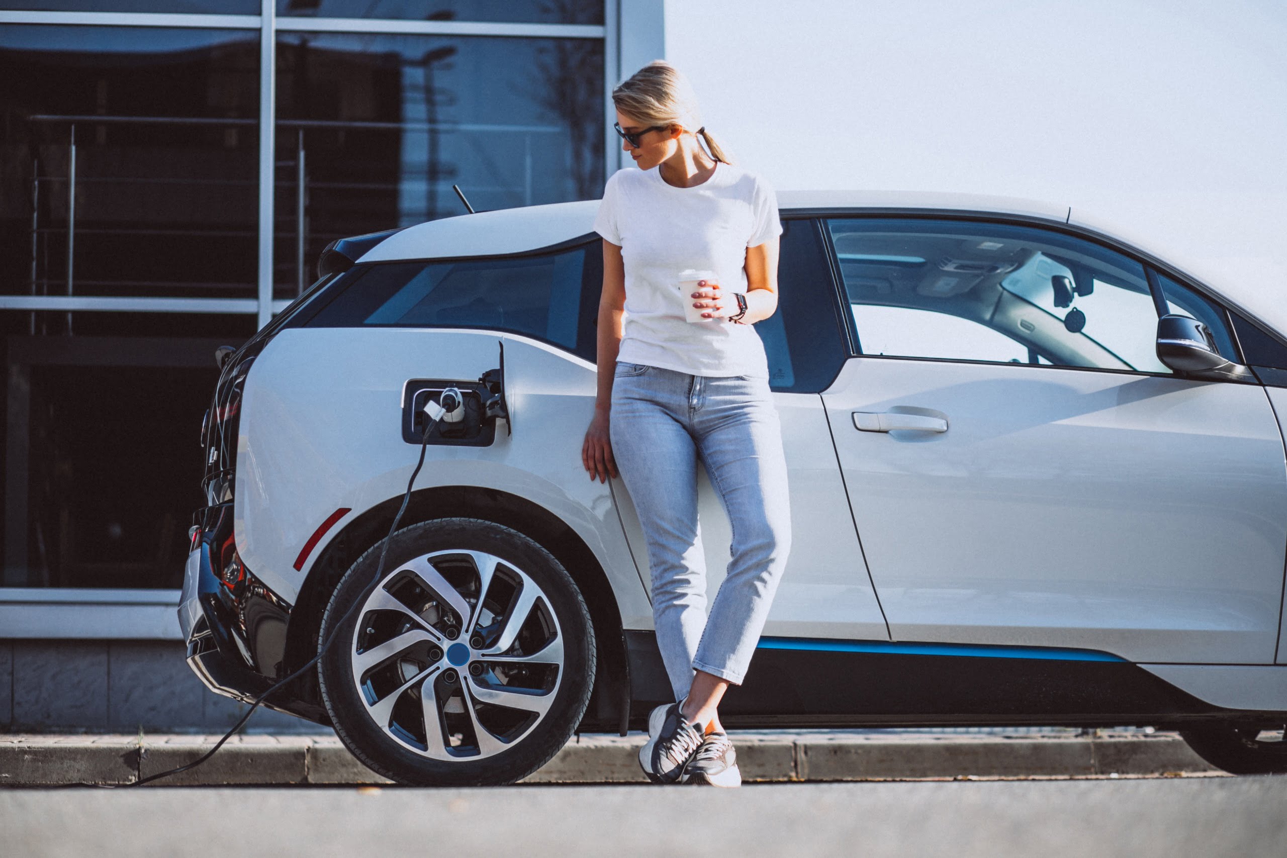 EV Connect provides innovative vehicle-charging solutions