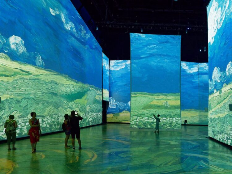 Imagine Van Gogh, the Original Immersive Exhibition in Image Totale©