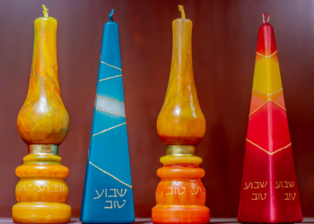 Why Candles Are Important For Jewish Culture And Shabbat
