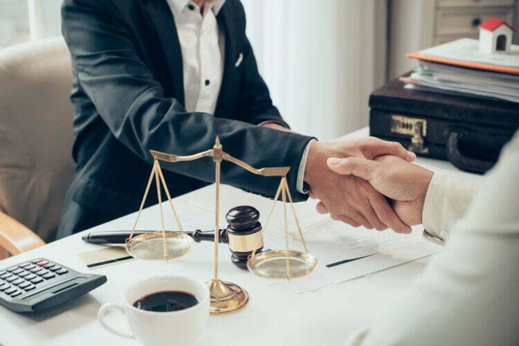 The Brief Guide That Makes Choosing the Best Attorney Simple
