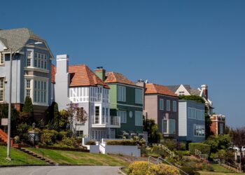 How Is Inflation Affecting the Housing Market in San Francisco, California?