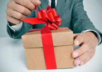 Tips for Choosing Gifts that Men Appreciate
