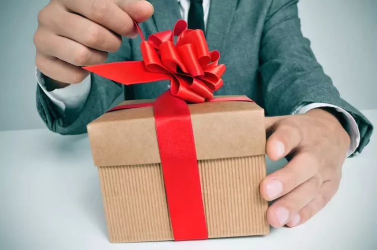 Tips for Choosing Gifts that Men Appreciate