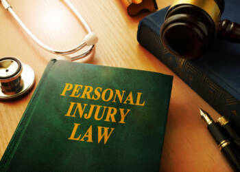 Understanding the Role of an Injury Attorney in Settlement Negotiation