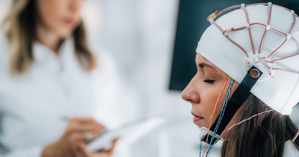 woman getting brain mapping test what is brain mapping foundations wellness center