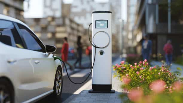 The Cost-Effectiveness of Hiring an EV Charger Installer Over DIY Installation